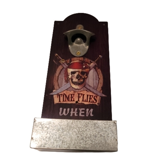Skull PIRATE bottle opener "time flies when you're having rum"cap catcher drawer - Picture 1 of 7